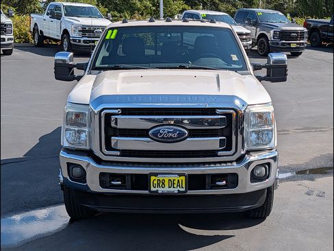 Used 2011 Ford F350 Lariat w/ Lariat Ultimate Pkg AWD/4WD image 2