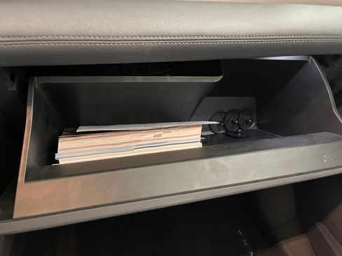 Certified 2023 Toyota Sienna XLE image 25