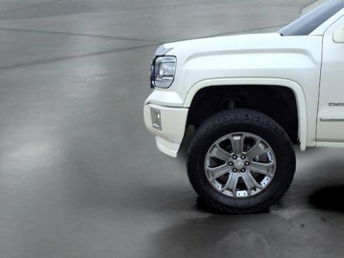 Used 2014 GMC Sierra 1500 Denali AWD/4WD image 21