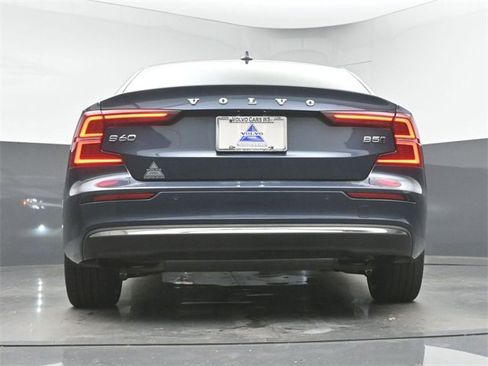 Used 2023 Volvo S60 B5 Ultimate w/ Climate Package image 15