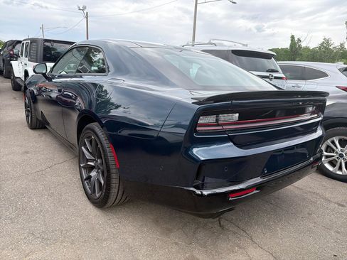 Used 2026 Dodge Charger Scat Pack AWD/4WD image 9