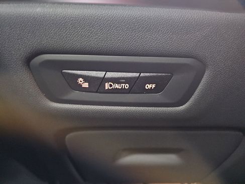 New 2026 BMW X5 xDrive50e w/ Climate Comfort Package AWD/4WD image 28