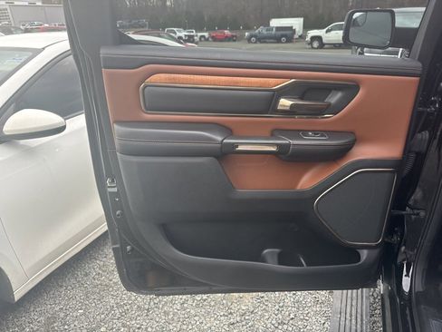 Used 2023 RAM 1500 Limited image 16