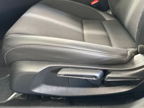 Used 2023 Honda Civic Sport image 14