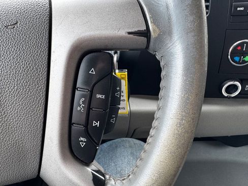 Used 2013 Chevrolet Silverado 2500 LT w/ Z71 Appearance Package AWD/4WD image 15