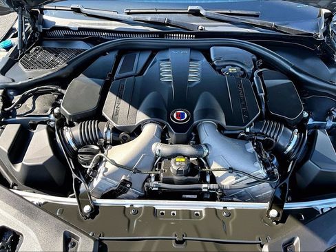 Used 2023 BMW ALPINA B8 xDrive Gran Coupe AWD/4WD image 32