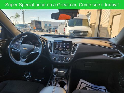 Used 2024 Chevrolet Malibu LT FWD image 29