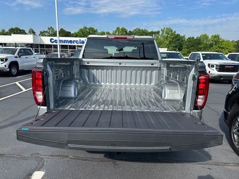 New 2025 GMC Sierra 1500 Elevation image 35