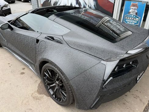 Used 2017 Chevrolet Corvette Z06 RWD image 5