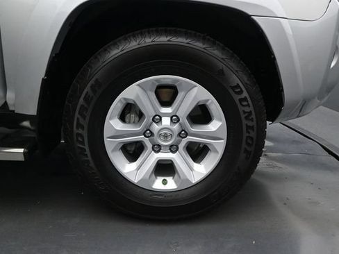 Used 2022 Toyota 4Runner SR5 RWD image 18
