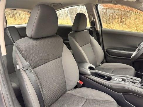 Used 2021 Honda HR-V LX image 19