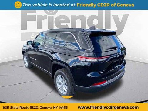 New 2025 Jeep Grand Cherokee Laredo X w/ Luxury Tech Group I image 7