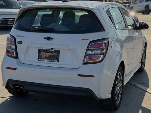 Used 2020 Chevrolet Sonic LT image 9