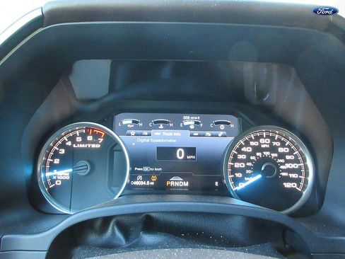 Used 2019 Ford F150 Limited w/ Trailer Tow Package image 16