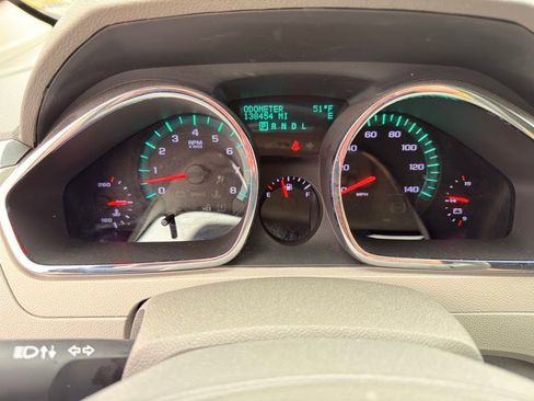 Used 2011 Chevrolet Traverse LT w/ LPO, 'HIT The Road' Package AWD/4WD image 36