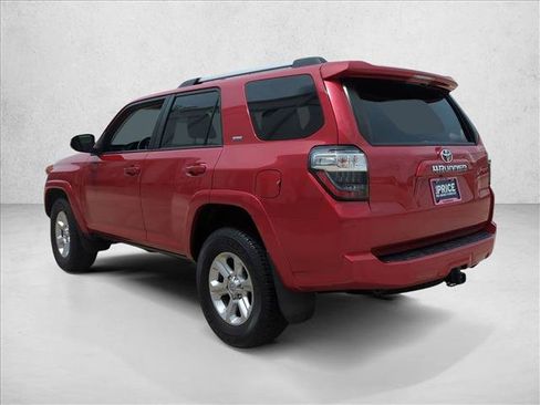 Used 2022 Toyota 4Runner SR5 image 8