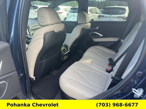 Used 2025 Acura RDX SH-AWD image 32