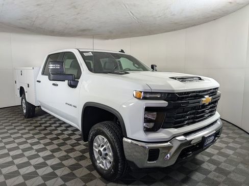 New 2026 Chevrolet Silverado 2500 W/T w/ WT Convenience Package AWD/4WD image 5