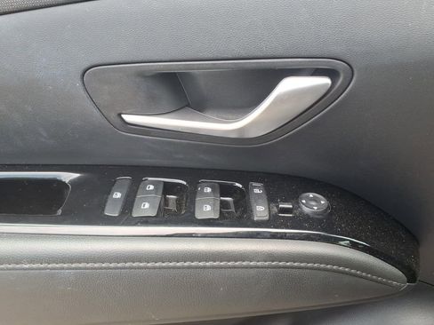 Used 2022 Hyundai Tucson Limited w/ Cargo Package AWD/4WD image 19
