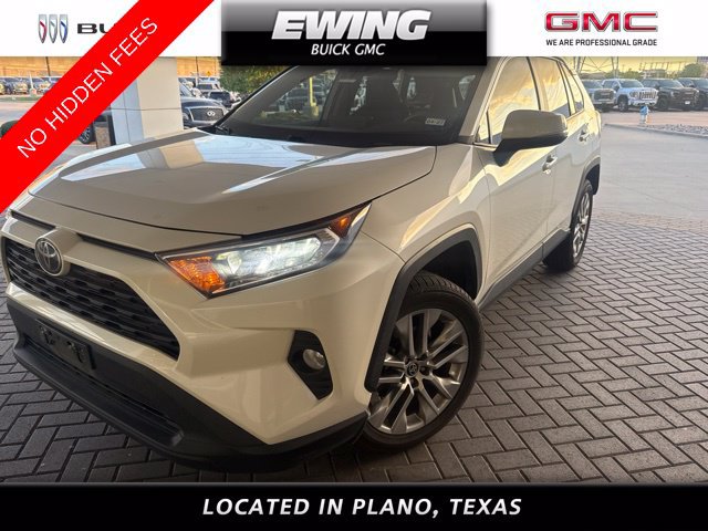Used 2021 Toyota RAV4 XLE Premium FWD image 1