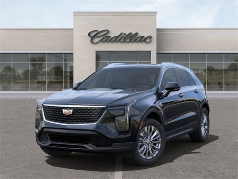 New 2024 Cadillac XT4 Luxury w/ Cold Weather Package image 6