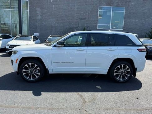 Used 2022 Jeep Grand Cherokee Overland w/ Adv Protech Group III image 6