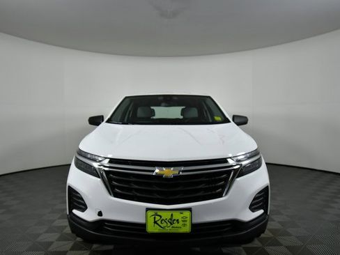 Used 2022 Chevrolet Equinox LS image 7