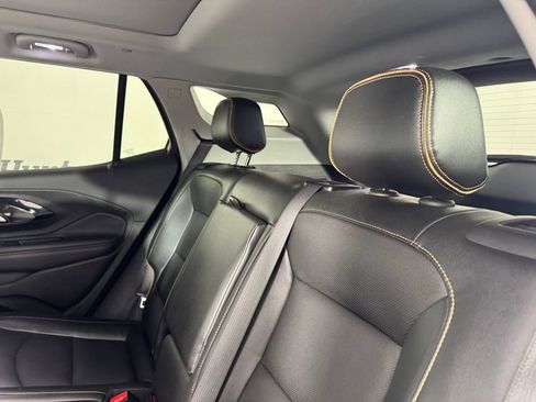 Used 2024 GMC Terrain AT4 w/ Tech Package image 28