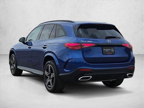 New 2026 Mercedes-Benz GLC 300 4MATIC image 9