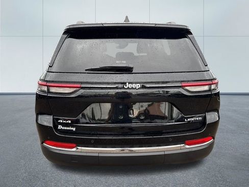 Used 2024 Jeep Grand Cherokee Limited AWD/4WD image 5