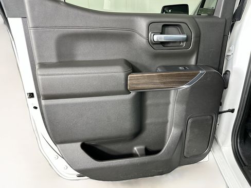 Used 2021 Chevrolet Silverado 1500 LT Trail Boss w/ Bed Protection Package image 25