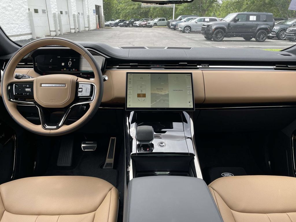 New 2026 Land Rover Range Rover Sport Dynamic SE AWD/4WD image 22