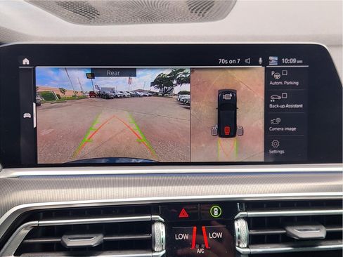 Used 2019 BMW X5 xDrive50i w/ M Sport Package AWD/4WD image 17