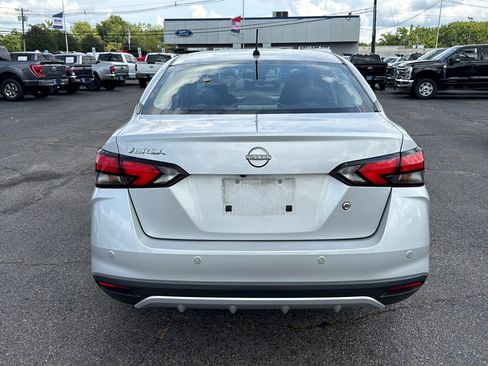 Used 2023 Nissan Versa S w/ Trunk Package FWD image 8