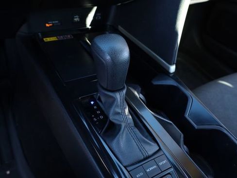 Used 2025 Toyota Camry LE image 8