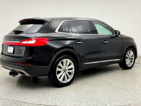 Used 2016 Lincoln MKX Reserve w/ Climate Package AWD/4WD image 5