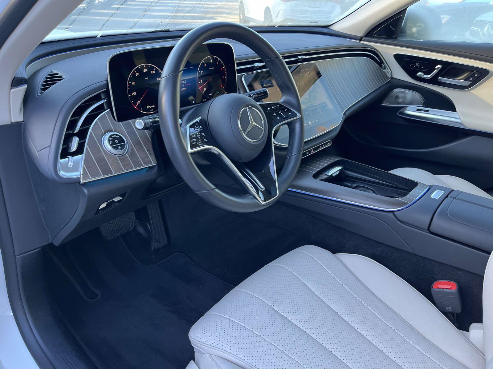 Certified 2024 Mercedes-Benz E 450 4MATIC Sedan image 41