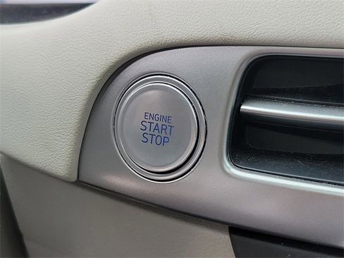 Used 2024 Hyundai Palisade Limited image 29