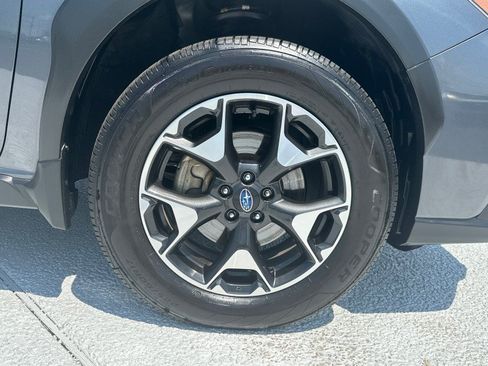 Used 2020 Subaru Crosstrek 2.0i Premium w/ Moonroof Package 1 AWD/4WD image 21