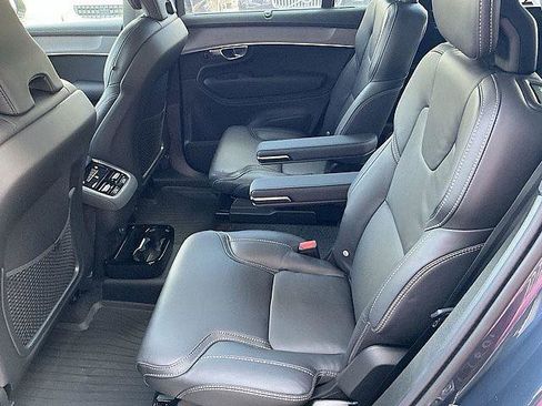 New 2026 Volvo XC90 B6 Ultra w/ Protection Package AWD/4WD image 14