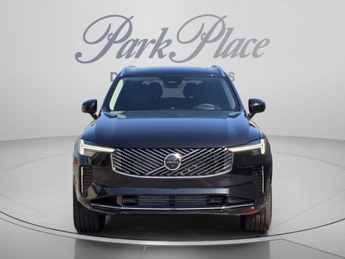 New 2026 Volvo XC90 T8 Ultra w/ Lounge Package AWD/4WD image 9