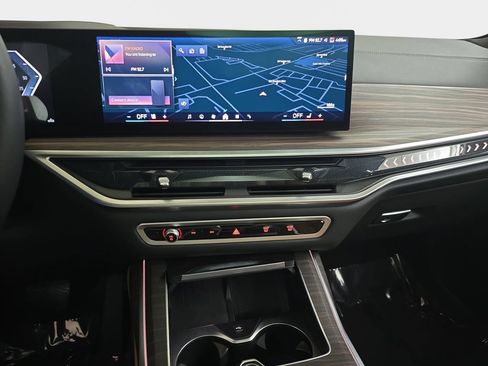 Used 2024 BMW X7 xDrive40i AWD/4WD image 24