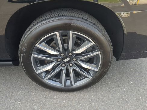 Certified 2021 Cadillac Escalade ESV Sport w/ Driver Assist Tech Package image 32