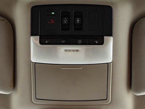 Used 2023 Nissan Pathfinder Platinum AWD/4WD image 40