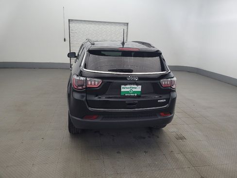Used 2020 Jeep Compass Latitude FWD image 6