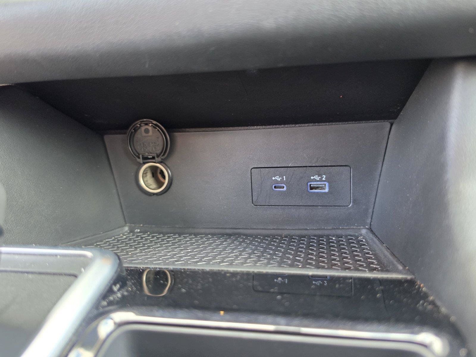 Used 2025 Nissan Pathfinder SV FWD image 24