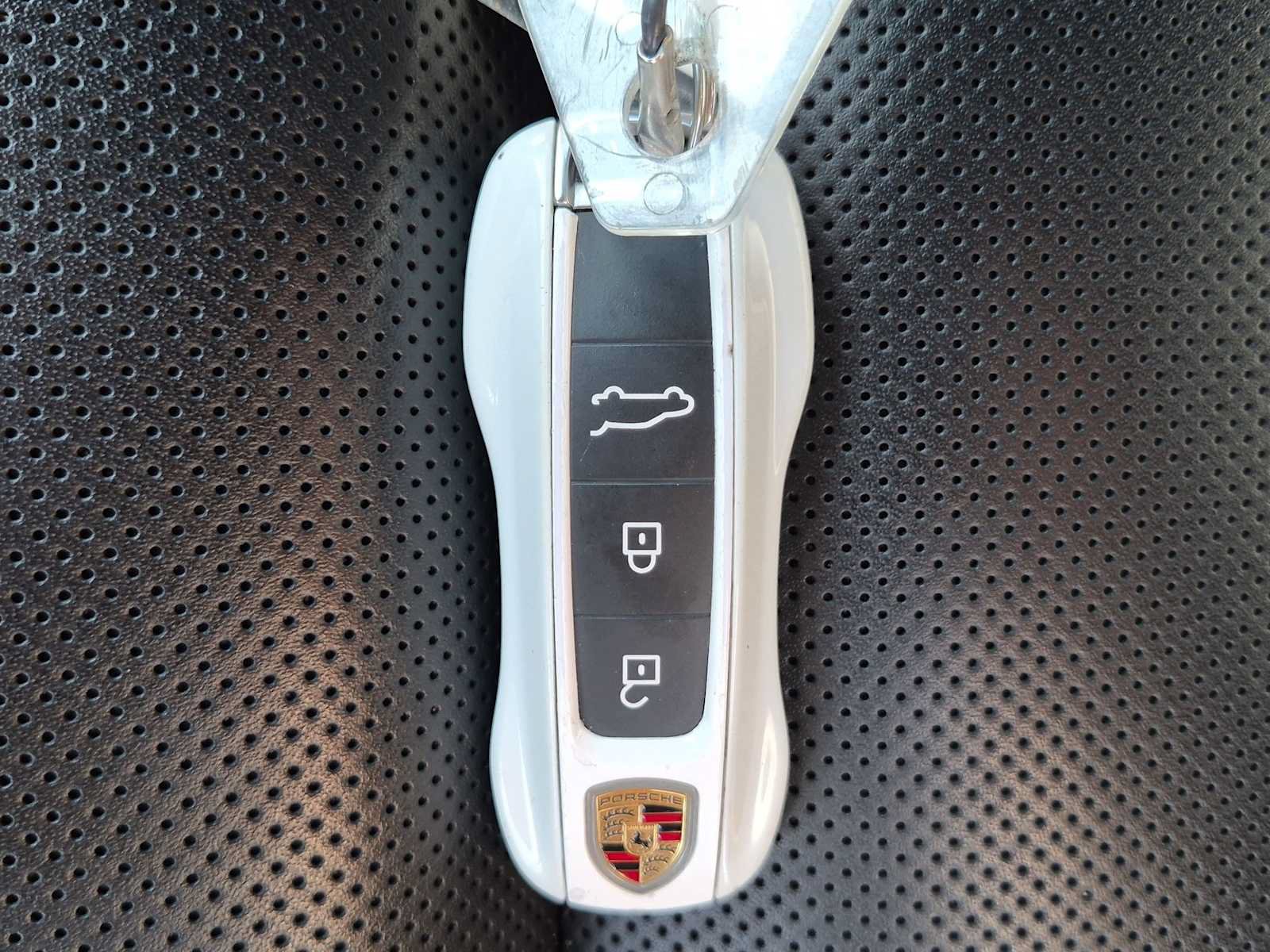 Used 2021 Porsche Cayenne S AWD/4WD image 38