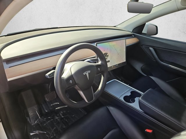 Used 2021 Tesla Model Y Long Range AWD/4WD image 10