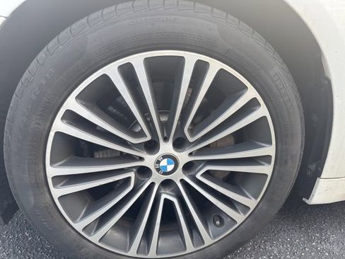 Used 2018 BMW 530i image 7