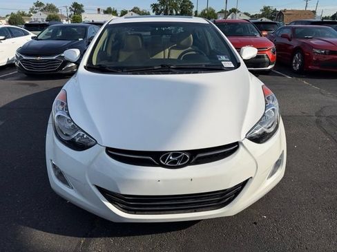 Used 2013 Hyundai Elantra Limited w/ Technology Pkg FWD image 2